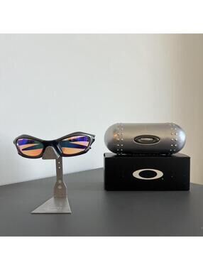 Oakley Men's Silver and Black Sunglass